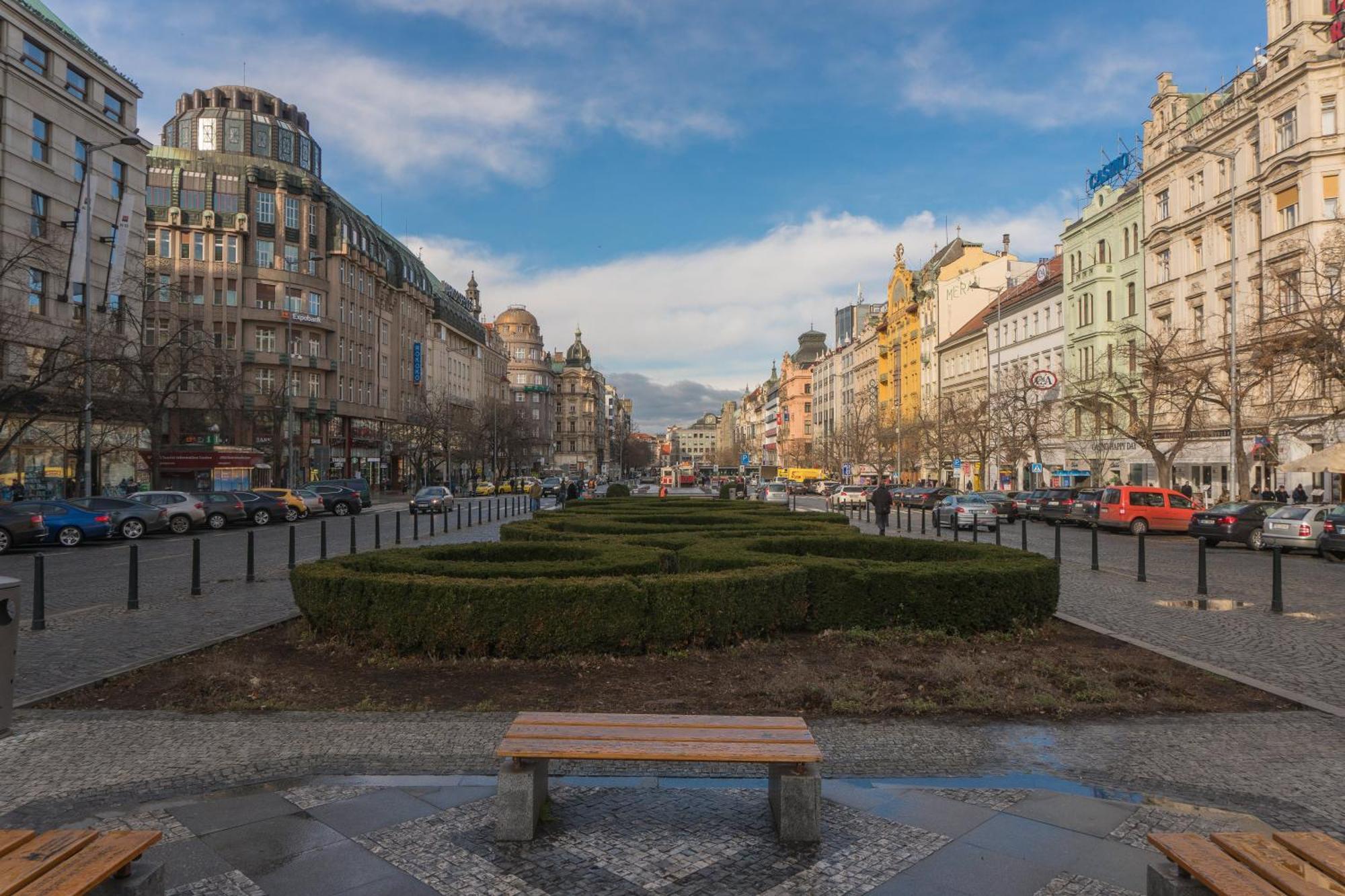 New Design & Style Apartments 50M From Wenceslas Square — Photos 3